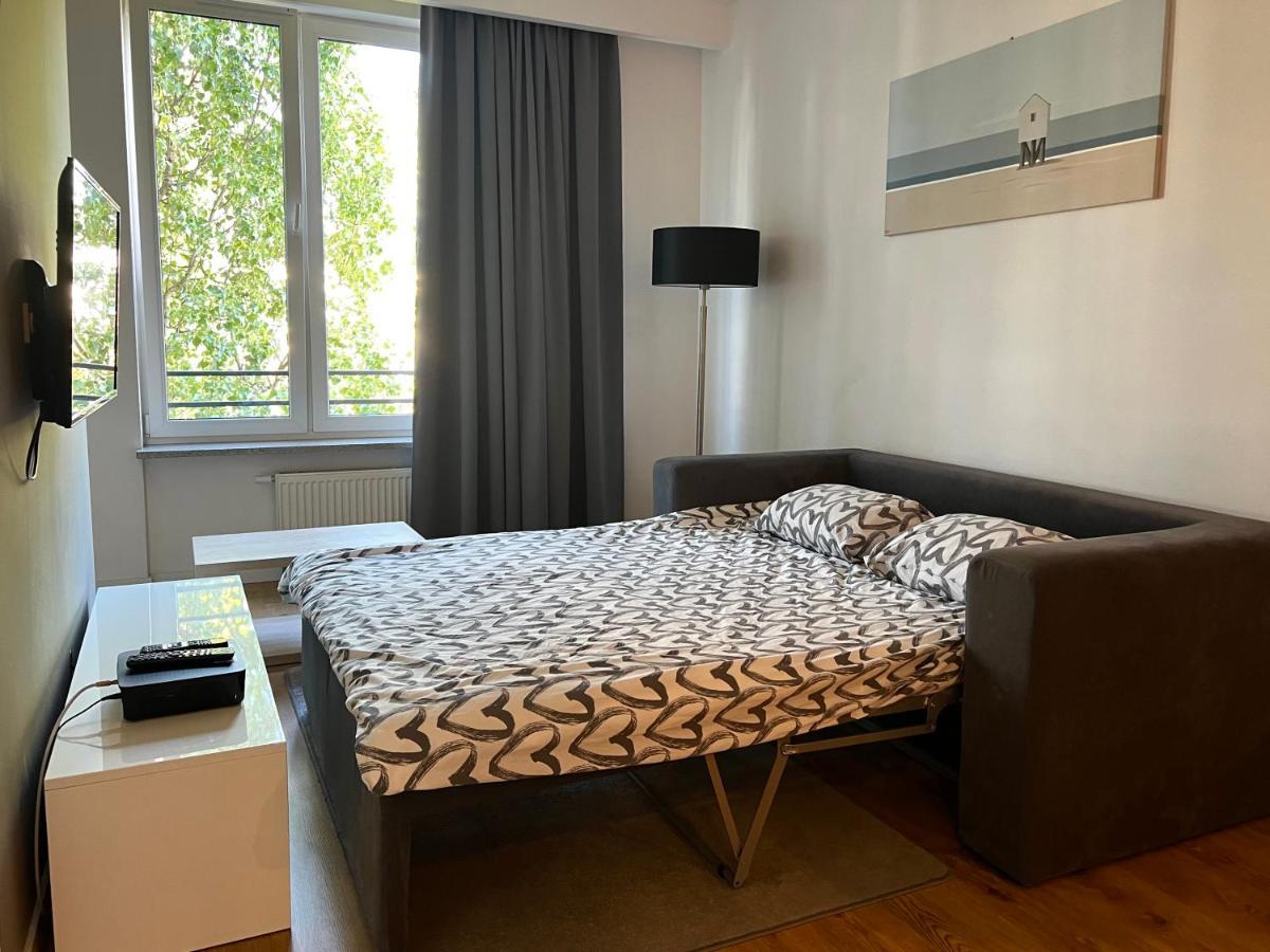 K22 Large Apart Slawinska 509 Varsovie Extérieur photo